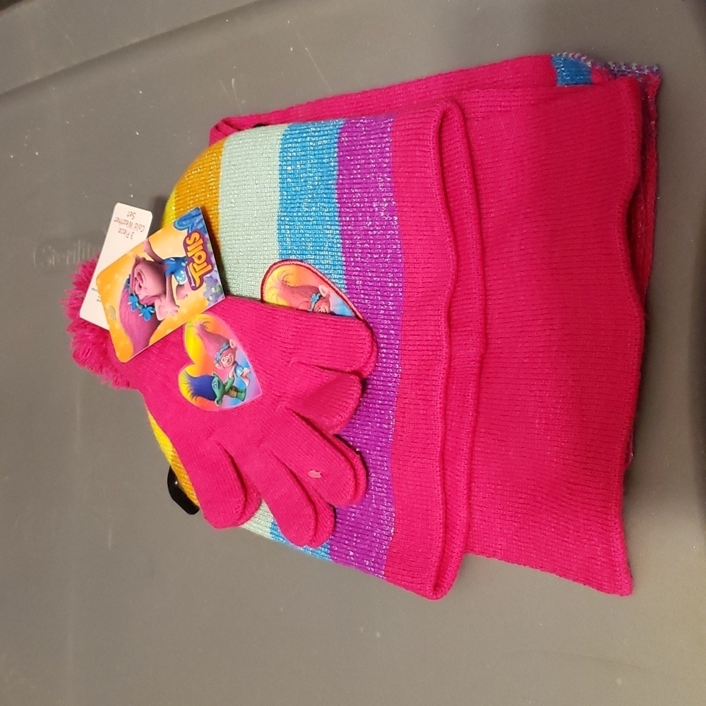 TROLLS 3 pc Set 💖hat , scarf , gloves